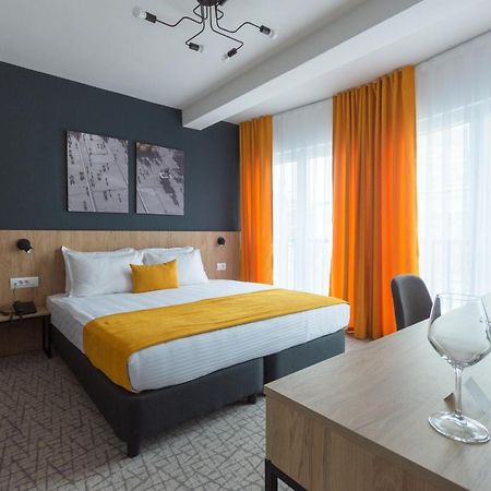 City Inn Приштина Экстерьер фото