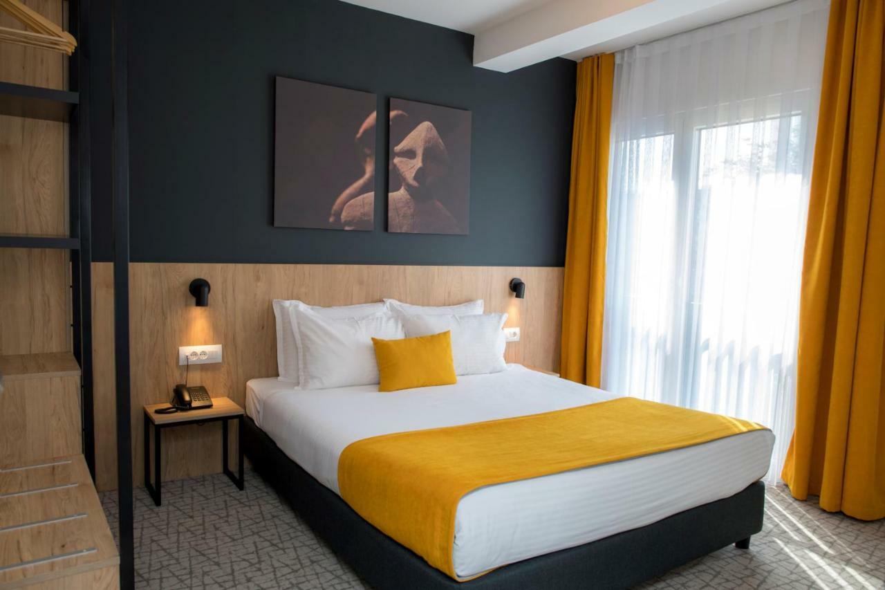 City Inn Приштина Экстерьер фото